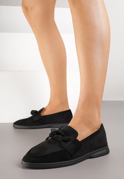 Czarne Mokasyny z Aplikacją Kokardek Tulavira. Czarne mokasyny Renee, z aplikacjami. Za 79.99 zł.