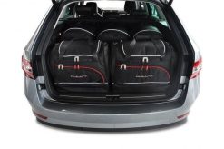 Torby Do Bagażnika Skoda Superb Kombi 2015-2023 5Szt Kjust. Czarne torby podróżne KJUST, bez wzorów, z kauczuku. Za 1,624.00 zł.
