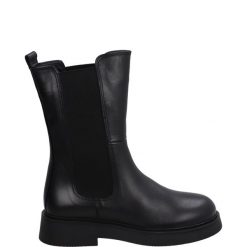 CZARNE SZTYBLETY 06738480 BLACK. Czarne botki Venezia, bez wzorów, ze skóry, bez obcasa, bez zapięcia. Za 299.00 zł.