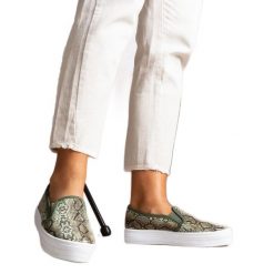 Zielone tenisówki Slip On Irving. Zielone trampki bez wzorów, ze skóry ekologicznej, eleganckie, bez zapięcia. Za 64.19 zł.