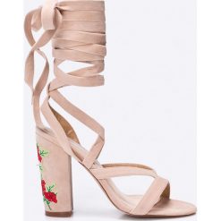 Public Desire - Sandały. Sandały marki QUECHUA. W wyprzedaży za 69.90 zł.