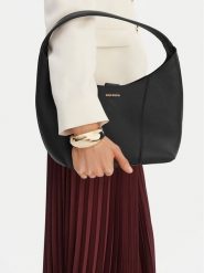 GINO ROSSI Torebka EO-LA321-1072 Czarny. Czarne torebki klasyczne Gino Rossi, bez wzorów, ze skóry, bez dodatków. Za 469.99 zł.