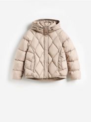 Pikowana kurtka z kapturem - beżowy. Brązowe kurtki Reserved, l, bez wzorów, z tkaniny, z kapturem. Za 259.99 zł.