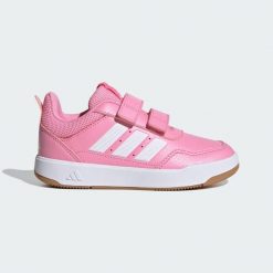 Buty Tensaur Sport 3.0 CF K. Białe buty sportowe lifestyle adidas, bez wzorów, z gumy, bez zapięcia, na jogę i pilates. Za 169.00 zł.