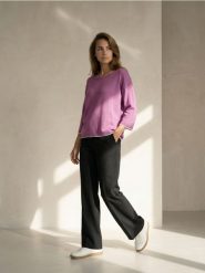 Sweter z wiskozą - różowy. Czerwone swetry Sinsay, l, bez wzorów, z wiskozy, bez ramiączek. Za 39.99 zł.