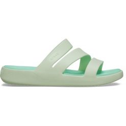 Klapki Dla Dorosłych Crocs Getaway Strappy Sandal. Fioletowe klapki Crocs, bez wzorów, z materiału, bez obcasa, bez zapięcia. Za 159.99 zł.