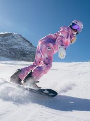 4F Kurtka snowboardowa membrana 15000 damska - multikolor L. Brązowe kurtki narciarskie 4f, na zimę, l, bez wzorów, z materiału, bez kaptura, narciarskie. Za 699.99 zł.