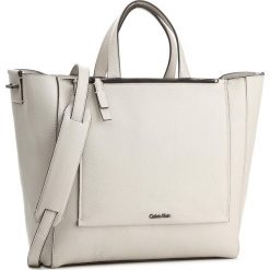 Torebka CALVIN KLEIN BLACK LABEL - Contemporary Tote K60K603787 099. Torebki klasyczne marki Calvin Klein Black Label. W wyprzedaży za 979.00 zł.