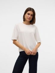 Vero Moda Sweter w kolorze kremowym rozmiar: S. Brązowe swetry Vero Moda, s, bez wzorów, z materiału, klasyczne, bez ramiączek. Za 60.99 zł.