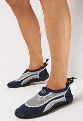 Granatowo-Szare Buty Sportowe do Wody ze Ściągaczem i Elastyczną Podeszwą Indal. Niebieskie buty treningowe Born2be, bez wzorów, bez zapięcia, żeglarskie. W wyprzedaży za 29.74 zł.