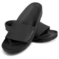 Klapki basenowe unisex Aqua Speed Oslo. Fioletowe klapki Aqua-Speed, bez wzorów, sportowe, bez obcasa, bez zapięcia. Za 39.99 zł.