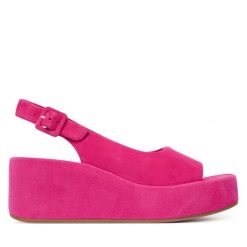 Sandały HÖGL. Czerwone sandały Högl, bez wzorów, bez obcasa, na koturnie, bez zapięcia. Za 739.99 zł.