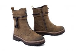 RIEKER 93068-54 green, botki damskie. Zielone botki Rieker, bez wzorów, bez obcasa, bez zapięcia. Za 419.90 zł.