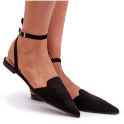 Wiązane Baleriny Eko Zamszowe Z Noskami W Szpic Czarne Ellesara. Czarne baleriny bez wzorów, z zamszu, eleganckie, ze szpiczastym noskiem, bez obcasa, bez zapięcia. Za 79.80 zł.