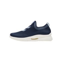 Buty Hummel tatum. Czarne buty sportowe lifestyle Hummel, bez wzorów, bez zapięcia. Za 203.50 zł.