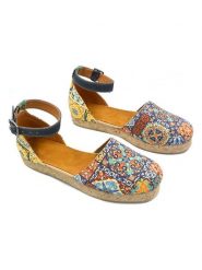 Calceo Espadryle ze wzorem rozmiar: 39. Espadryle Calceo, bez wzorów, bez obcasa. Za 167.67 zł.