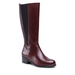 Kozaki Go Soft. Czerwone kozaki GO SOFT, bez wzorów, bez obcasa, na słupku, bez zapięcia. Za 209.99 zł.