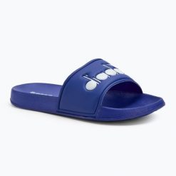 Klapki Diadora Praia. Niebieskie klapki Diadora, bez wzorów, z materiału, bez obcasa, bez zapięcia. Za 98.99 zł.