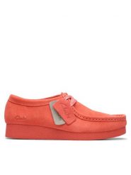 Clarks Półbuty WallabeeEVOSh 26181403 Koralowy. Pomarańczowe półbuty wsuwane Clarks, bez wzorów, ze skóry, bez obcasa, na płaskiej podeszwie. Za 339.99 zł.