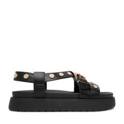 Sandały DeeZee. Czarne sandały DeeZee, bez wzorów, bez obcasa, na płaskiej podeszwie, bez zapięcia. Za 149.99 zł.