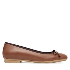 Baleriny Hispanitas. Brązowe baleriny Hispanitas, bez wzorów, bez obcasa, bez zapięcia. Za 489.99 zł.