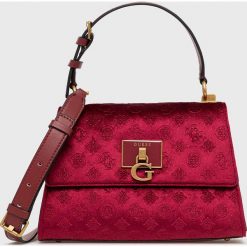 Guess torebka kolor bordowy. Czerwone torebki klasyczne Guess, z aplikacjami, na ramię, bez dodatków. Za 629.99 zł.