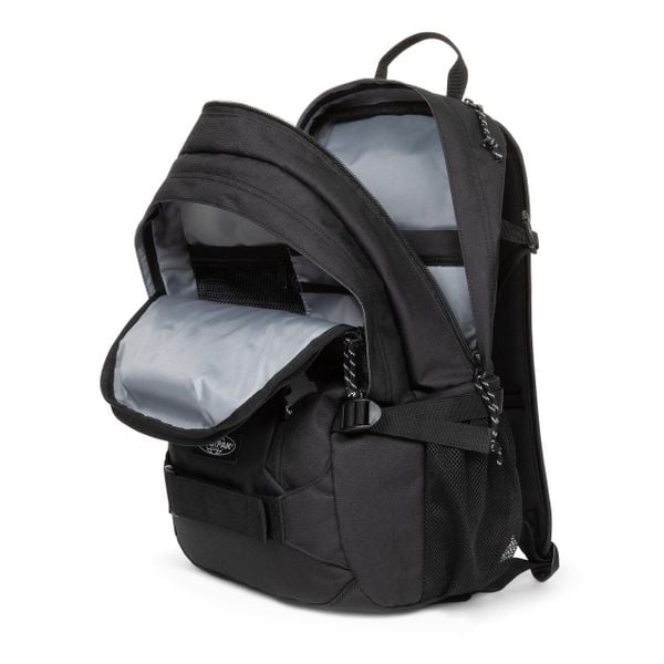 Plecak Eastpak Getter Pro. Czarne plecaki Eastpak, bez wzorów, bez dodatków. Za 447.50 zł.