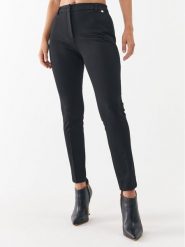 Liu Jo Spodnie materiałowe CF3054 J1857 Czarny Slim Fit. Czarne spodnie materiałowe Liu Jo, bez wzorów, z materiału. Za 999.99 zł.