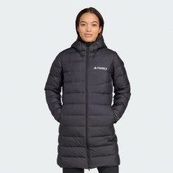 Parka Terrex Multi Light Down Hooded 2.0. Białe płaszcze adidas, bez wzorów, z puchu, sportowe, bez kaptura. Za 899.00 zł.