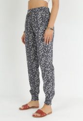 Granatowe Spodnie w Kwiaty z Gumką w Pasie Lorraina. Niebieskie jeansy Born2be, na lato, s, bez wzorów, z jeansu, długie. Za 59.99 zł.