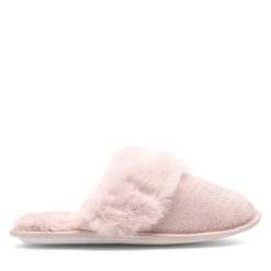 Kapcie Home & Relax. Czerwone kapcie Home & Relax, bez wzorów. Za 49.99 zł.