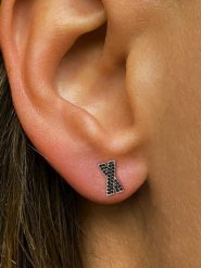 OR Carats Złote kolczyki-wkrętki z diamentami rozmiar: onesize. Czarne kolczyki OR Carats, z diamentem, złote. Za 1,609.99 zł.