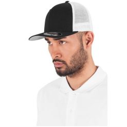 Czapka Flexfit mesh 2-tone. Białe czapki z daszkiem FLEXFIT, bez wzorów, z meshu. Za 103.50 zł.