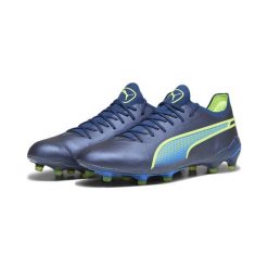 Buty piłkarskie Puma King Ultimate FG/AG. Niebieskie buty treningowe Puma, bez wzorów, z nylonu, bez zapięcia, do piłki nożnej. Za 533.90 zł.