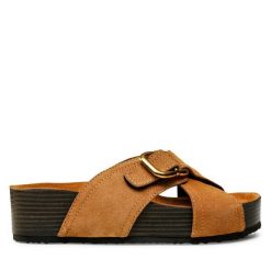 Klapki GINO ROSSI. Brązowe klapki Gino Rossi, bez wzorów, bez obcasa, bez zapięcia. Za 299.99 zł.