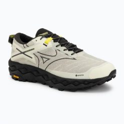 Buty Mizuno Wave Mujin LS Goe-Tex. Brązowe buty do biegania Mizuno, bez wzorów, z gore-texu, bez zapięcia, do biegania, mizuno wave, gore-tex. Za 659.99 zł.