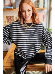 Olalook Bluza w kolorze czarnym rozmiar: L. Czarne bluzy Olalook, l, bez wzorów, bez ramiączek, bez kaptura. Za 60.99 zł.