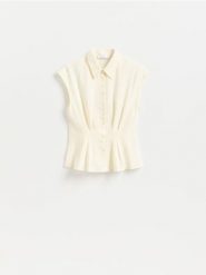 Taliowana koszula z wiskozą - biały. Białe koszule Reserved, l, bez wzorów, z tkaniny, bez kołnierzyka, bez ramiączek. Za 99.99 zł.