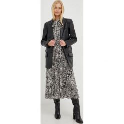 MICHAEL Michael Kors spódnica MU27F1R636 midi rozkloszowana. Spódnice MICHAEL Michael Kors, l, bez wzorów, z tkaniny, midi, plisowane. W wyprzedaży za 669.99 zł.