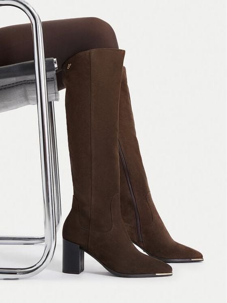 MEXX Kozaki EO-WI44-TUGA-02 Brązowy. Brązowe kozaki Mexx, bez wzorów, bez obcasa, na słupku, bez zapięcia. Za 629.99 zł.