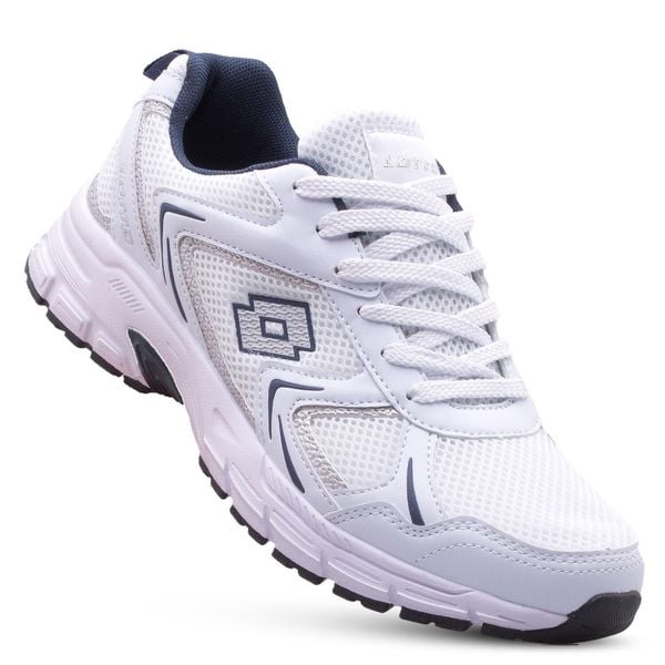 Buty sportowe LOTTO KITAURA sneakersy. Białe buty sportowe lifestyle Lotto, bez wzorów, z gumy, bez zapięcia, trekkingowe. Za 159.00 zł.
