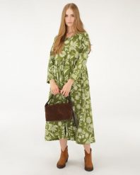Zielona sukienka w kwiaty. Zielone sukienki Unisono, l, bez wzorów, z bawełny, bez kołnierzyka, bez ramiączek, midi, rozkloszowane. Za 269.00 zł.