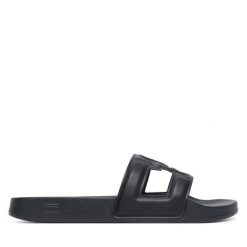 Klapki Tommy Hilfiger. Czarne klapki Tommy Hilfiger, bez wzorów, bez obcasa, bez zapięcia. Za 189.99 zł.