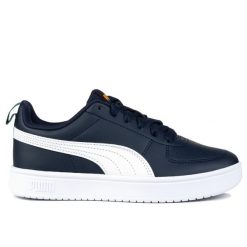 Buty damskie sportowe trampki Puma RICKIE. Białe trampki Puma, bez wzorów, sportowe, bez zapięcia. W wyprzedaży za 139.00 zł.