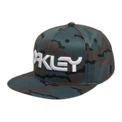 Czapka typu snapback Oakley Mark III. Brązowe czapki z daszkiem Oakley, bez wzorów. Za 188.00 zł.