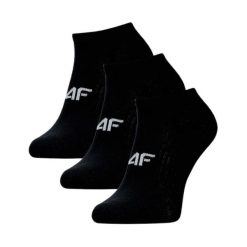 Skarpety damskie 4F 3-pack no-show. Czarne skarpetki 4f, z aplikacjami, z bawełny. Za 42.99 zł.