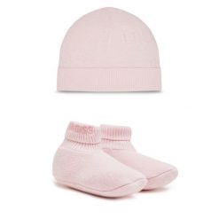 Zestaw Czapka i Skarpety BOSS. Czerwone skarpetki Boss, bez wzorów. Za 469.99 zł.