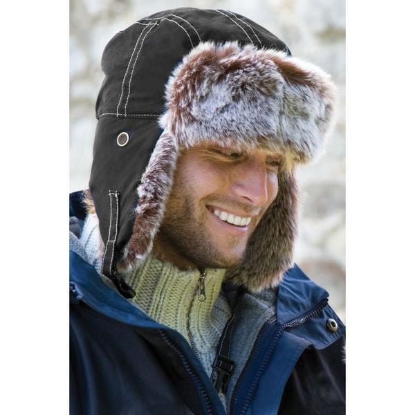 Czapka Zimowa Unisex Typu Traper. Fioletowe czapki zimowe RESULT, z aplikacjami, z futra. Za 51.99 zł.