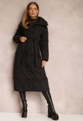 Czarna Kurtka za Kolano Pikowana Chadi. Czarne kurtki Renee, xl, bez wzorów, z jeansu, eleganckie, bez kaptura. W wyprzedaży za 146.99 zł.