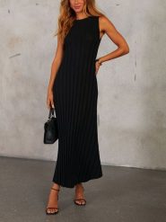 Milan Kiss Sukienka w kolorze czarnym rozmiar: XL. Czarne sukienki Milan Kiss, xl, bez wzorów, prążkowane, bez kołnierzyka, bez ramiączek, maxi. Za 268.55 zł.